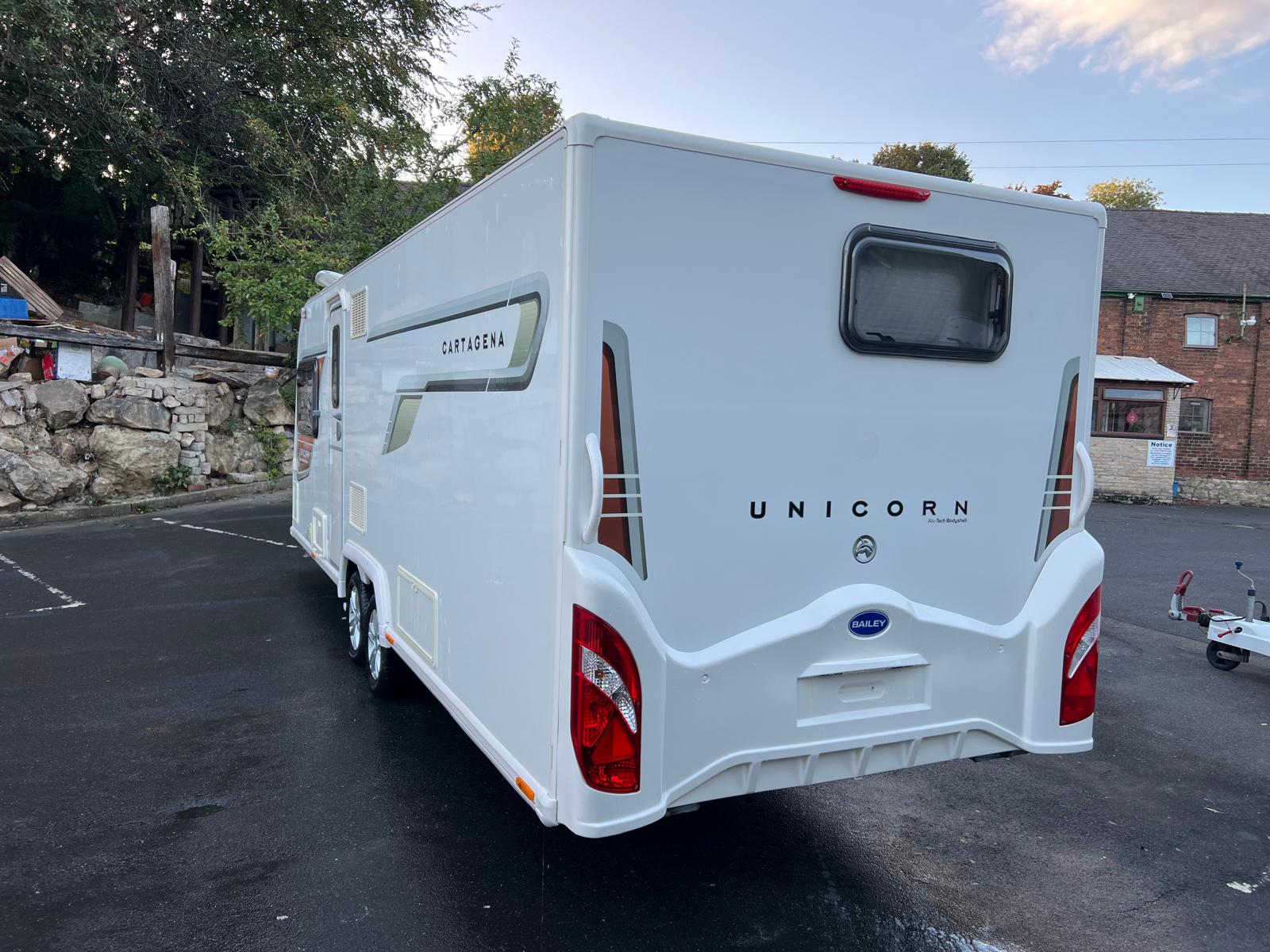 2014 Bailey Unicorn Cartagena for sale at RAR Caravans — photo 3 of 18