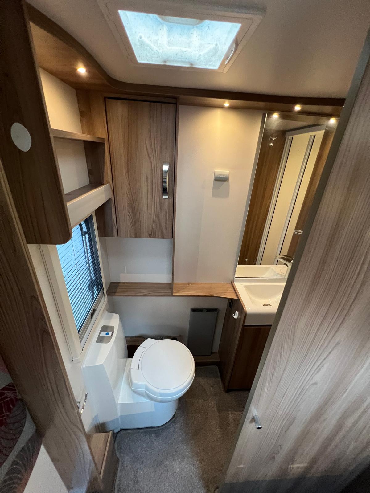 Caravan Image