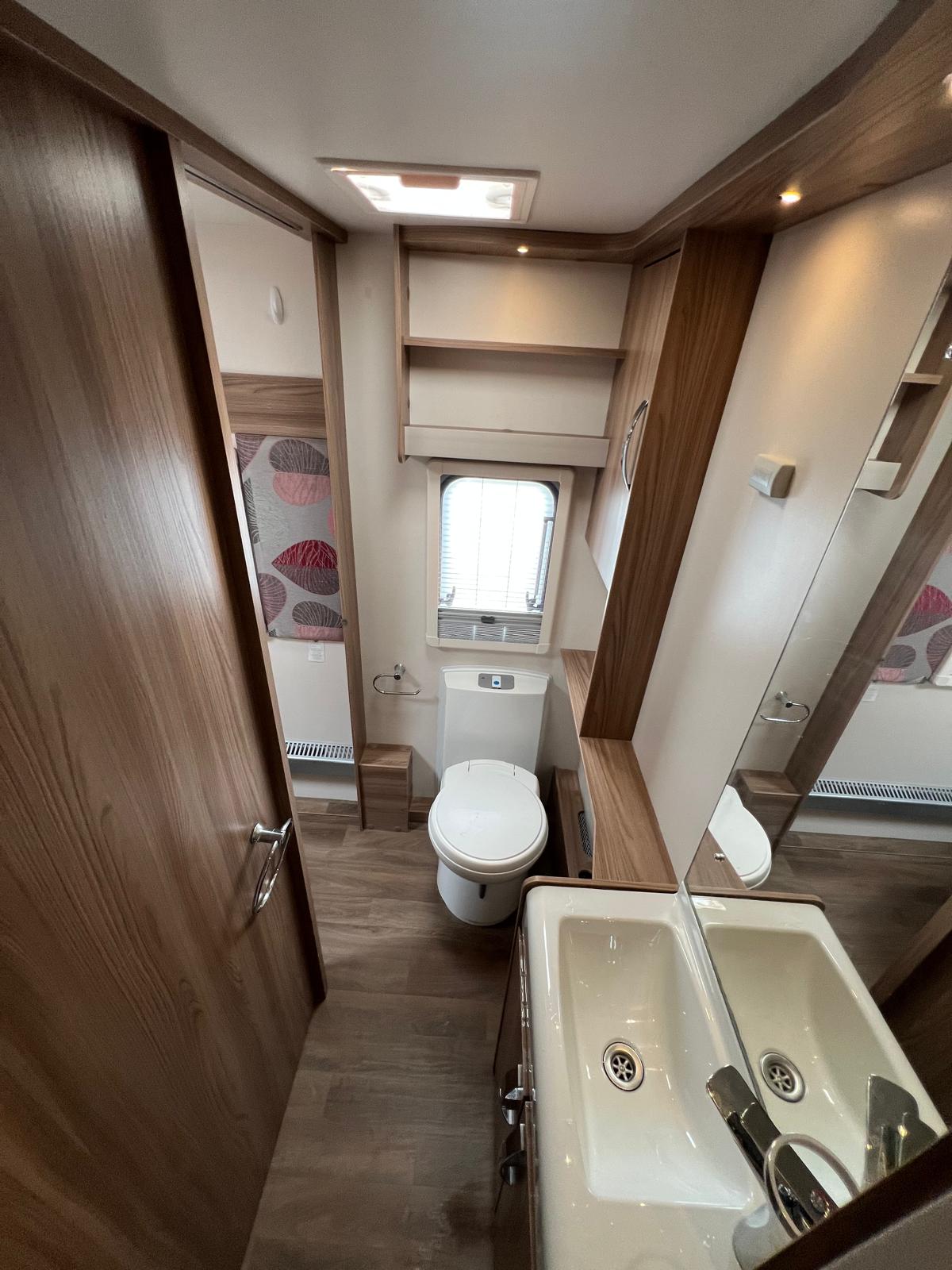 Caravan Image