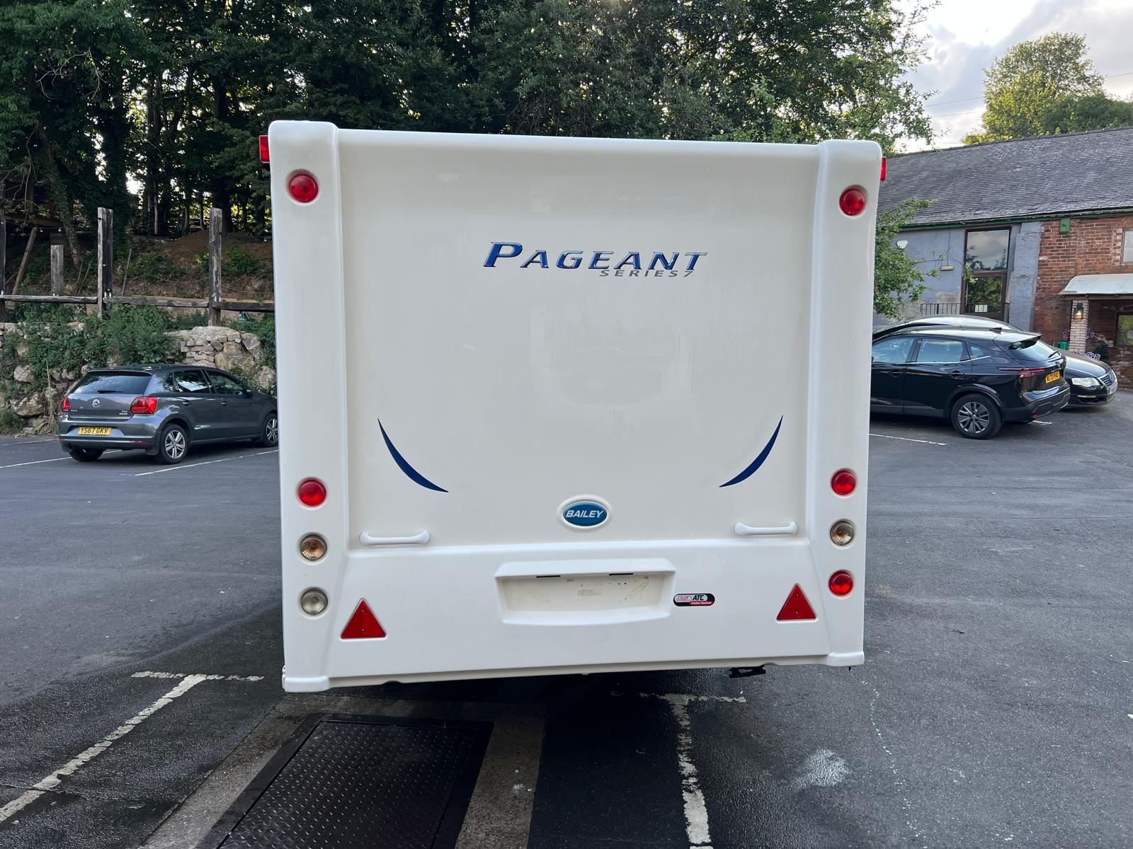 Caravan Image