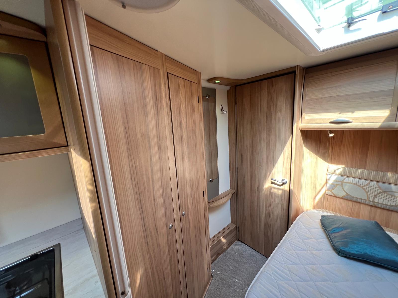 Caravan Image