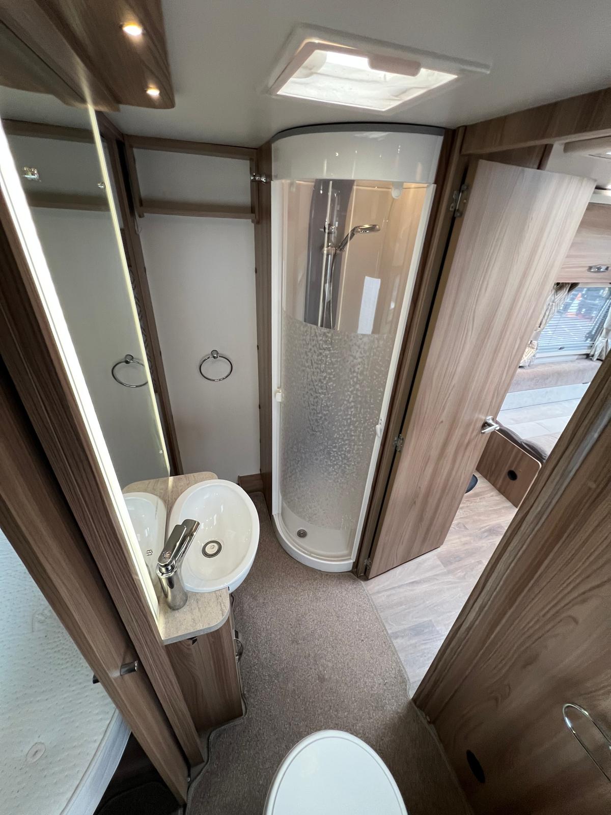 Caravan Image