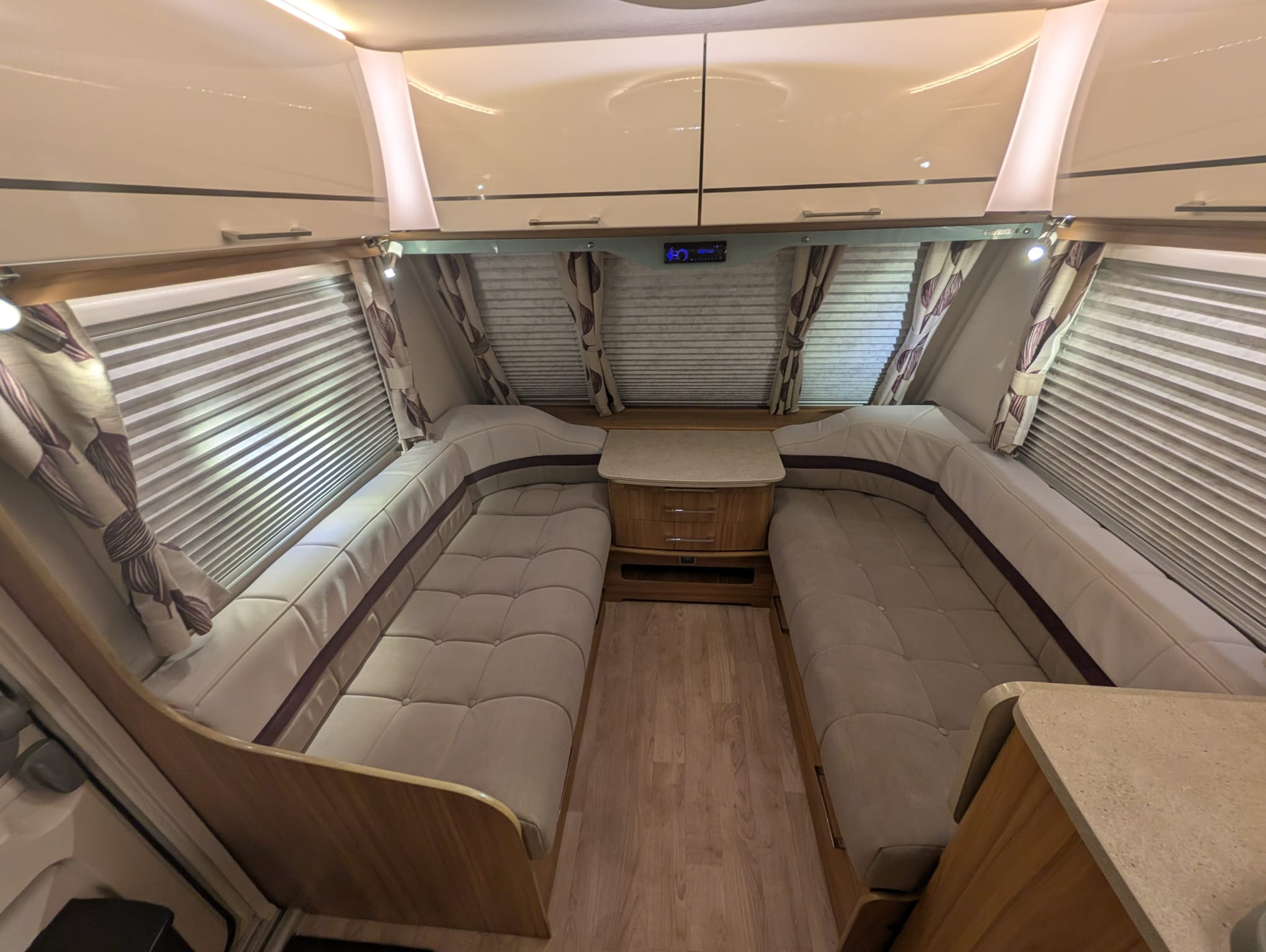 2014 Lunar Clubman SI Saros Edition for sale at RAR Caravans — photo 11 of 20