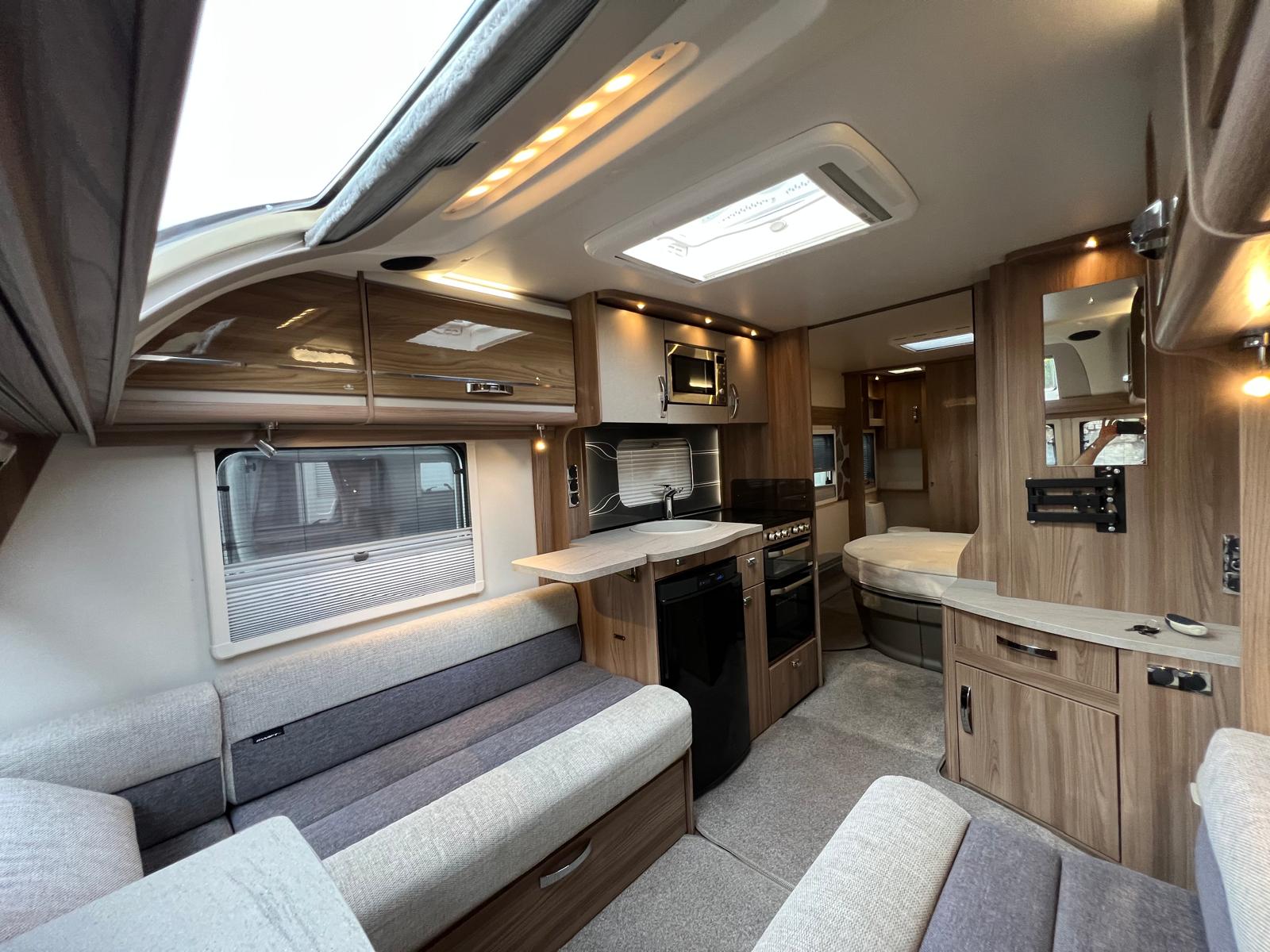 Caravan Image