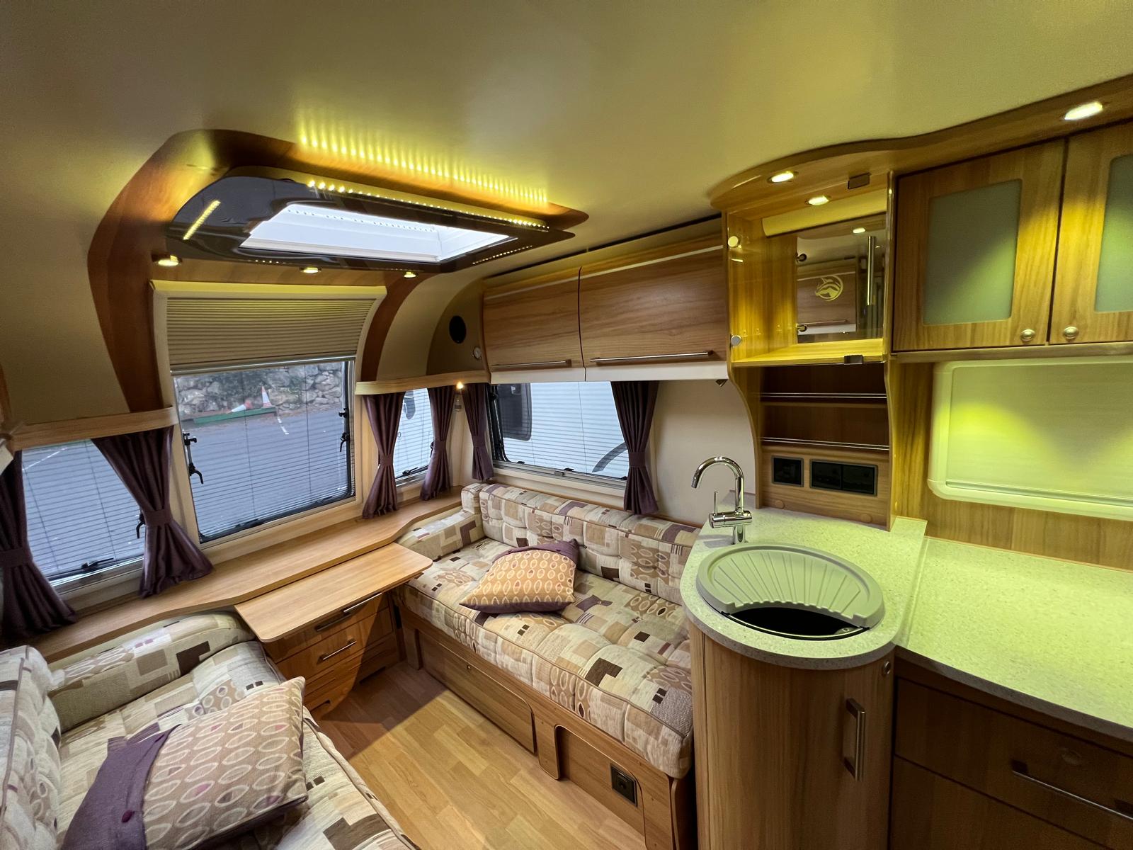 2014 Bailey Unicorn Cartagena for sale at RAR Caravans — photo 10 of 18
