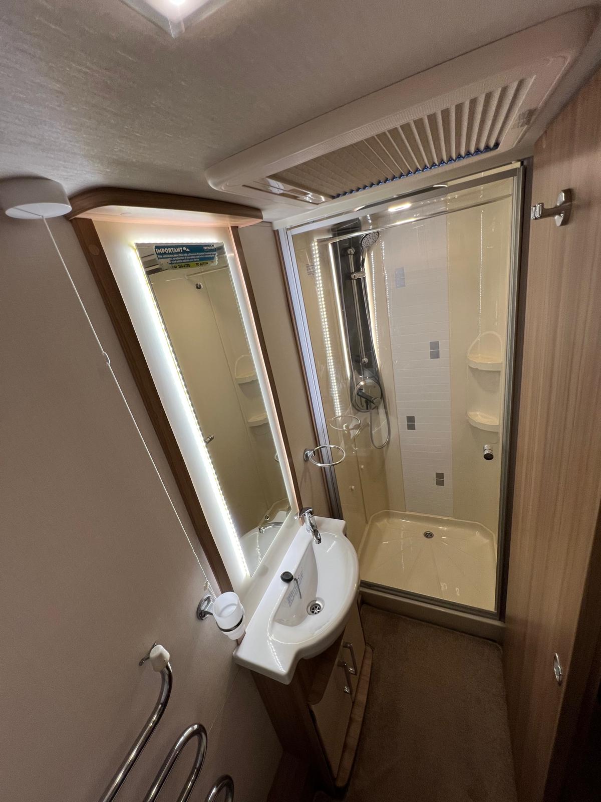 2016 Lunar Clubman SI for sale at RAR Caravans — photo 19 of 19