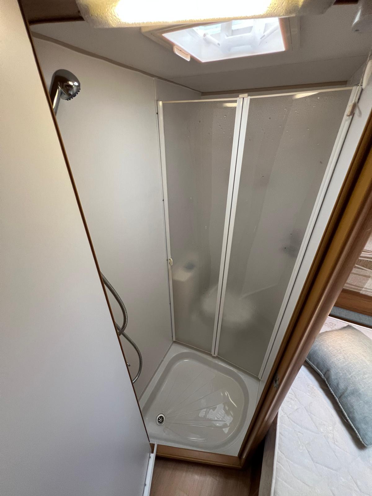 Caravan Image