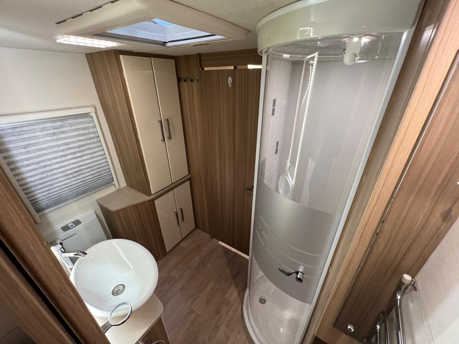 Caravan Image