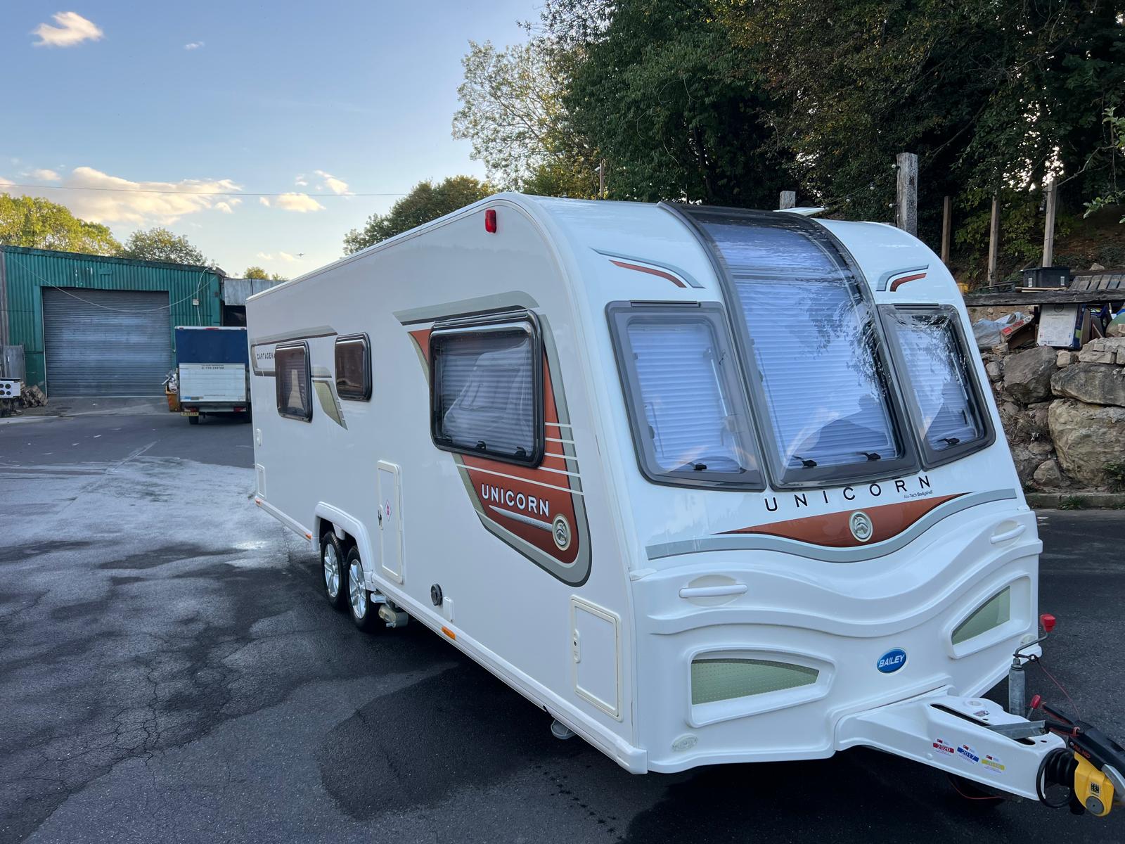 2014 Bailey Unicorn Cartagena for sale at RAR Caravans — photo 7 of 18