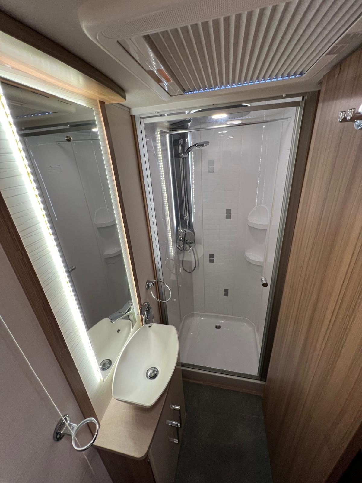 Caravan Image
