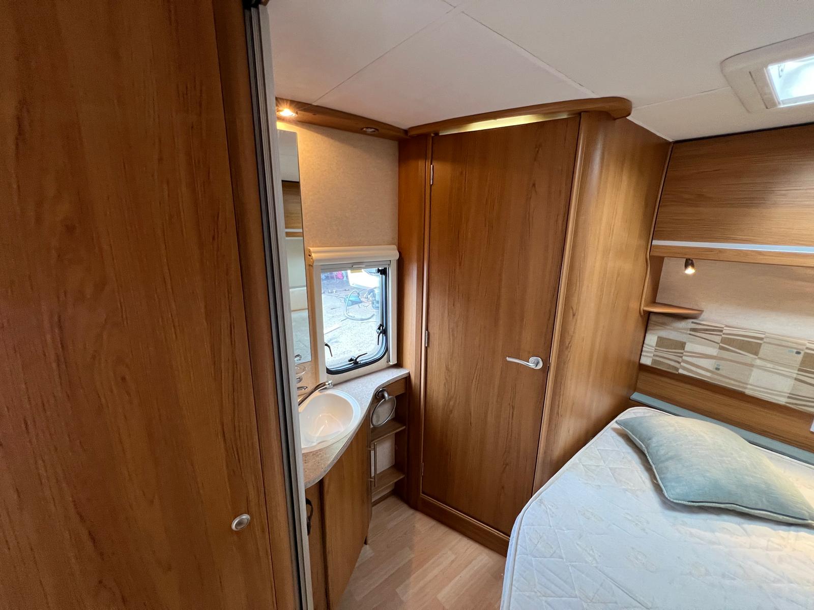 Caravan Image