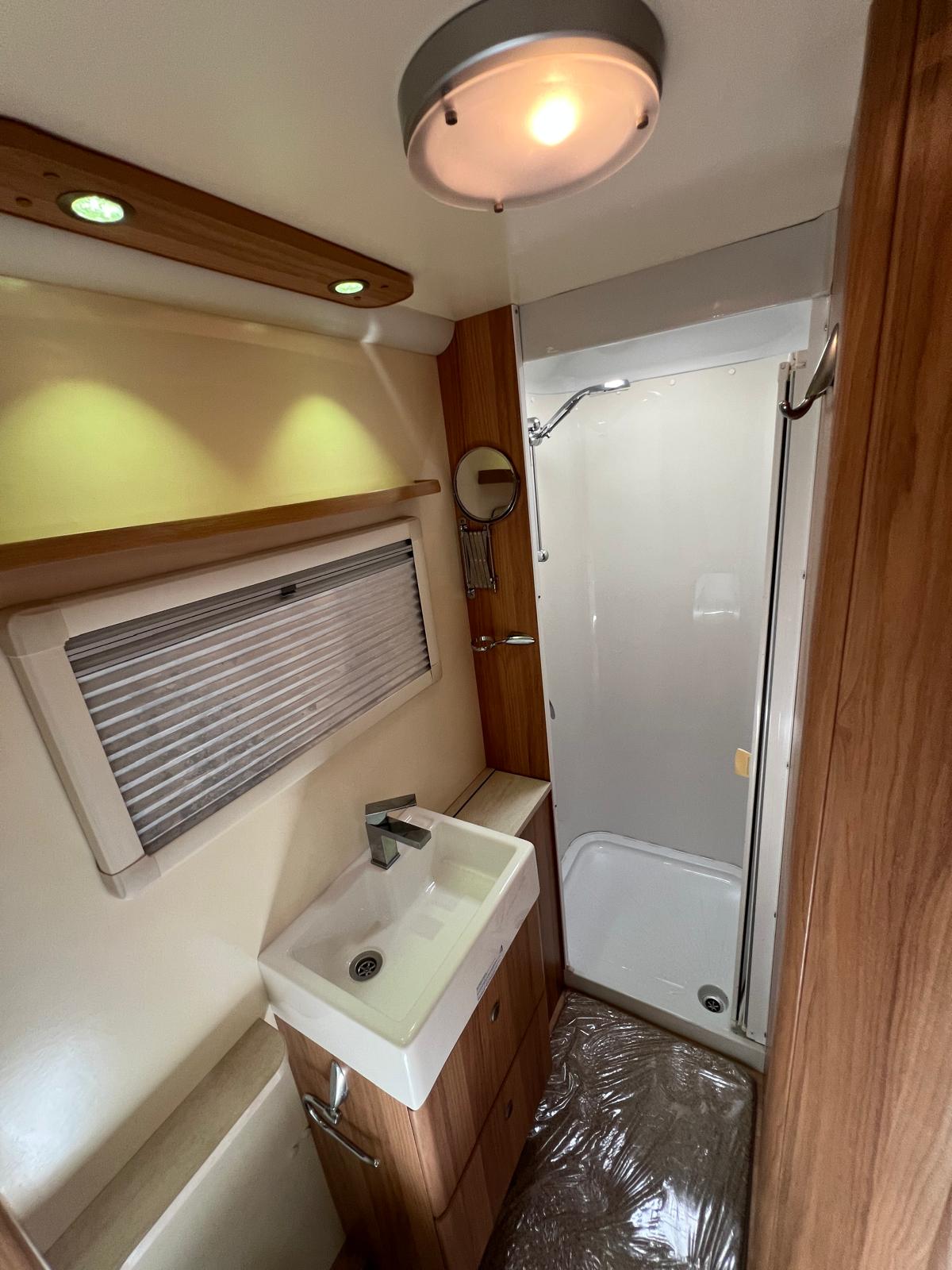Caravan Image
