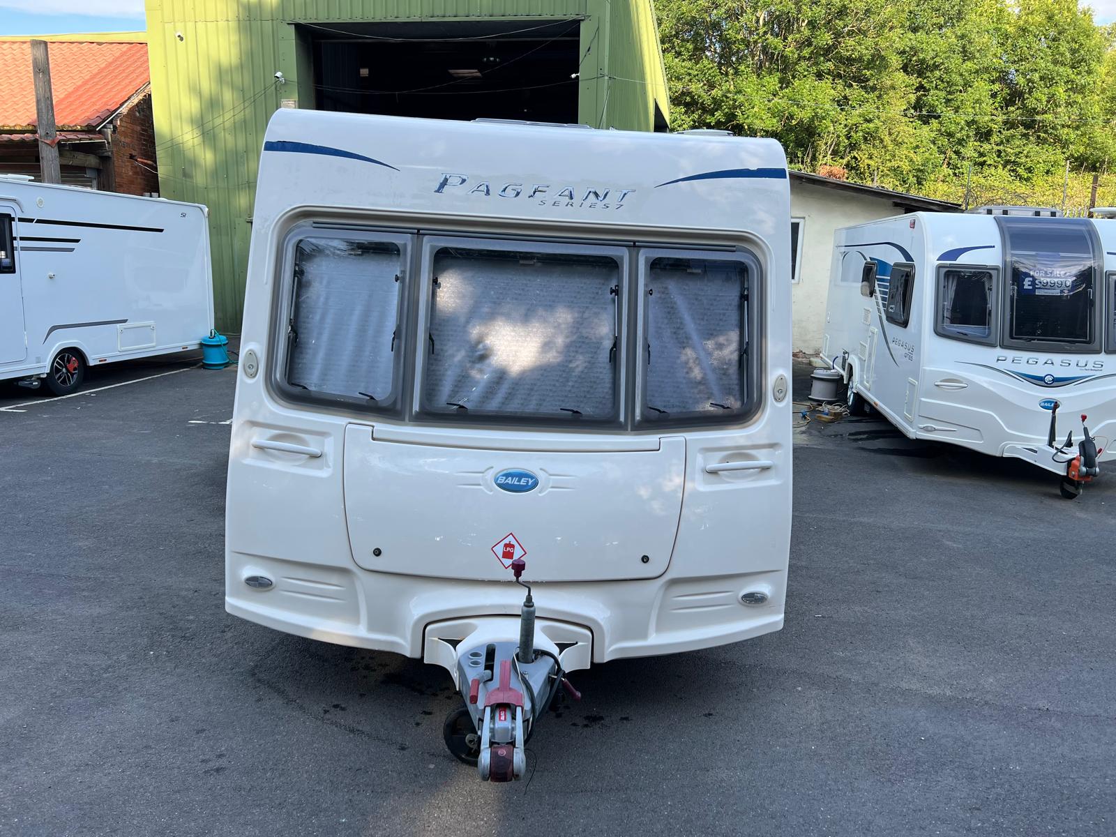 Caravan Image