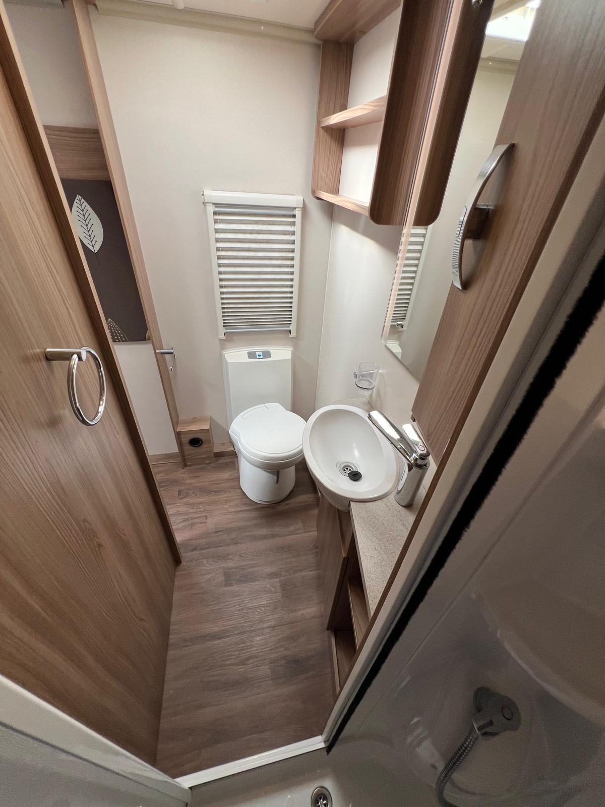 Caravan Image