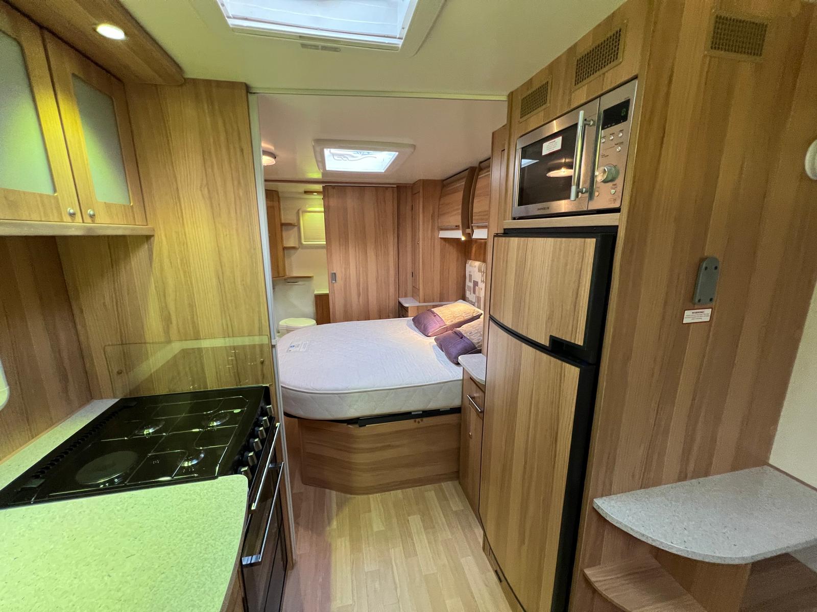 2014 Bailey Unicorn Cartagena for sale at RAR Caravans — photo 14 of 18