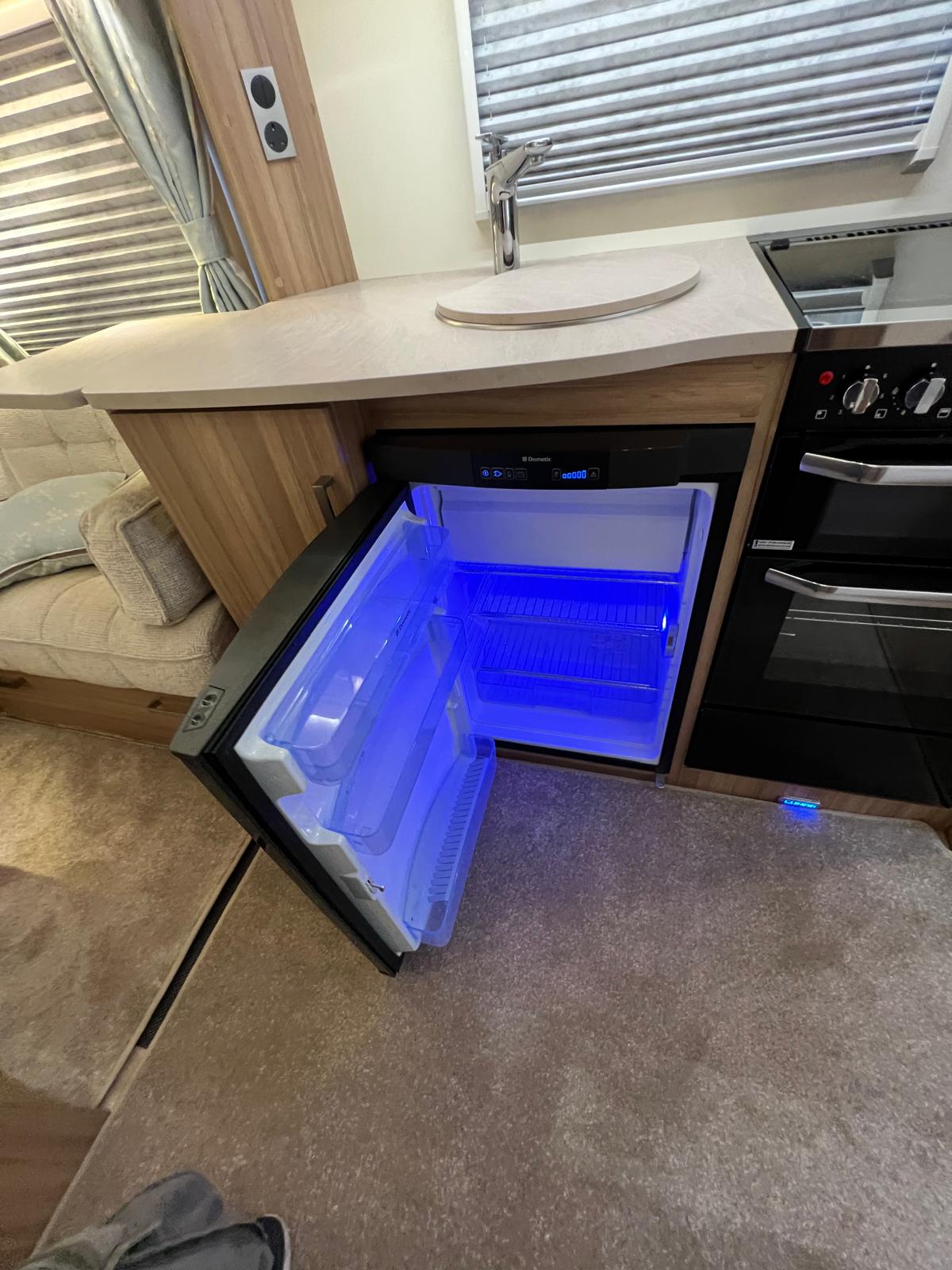 Caravan Image