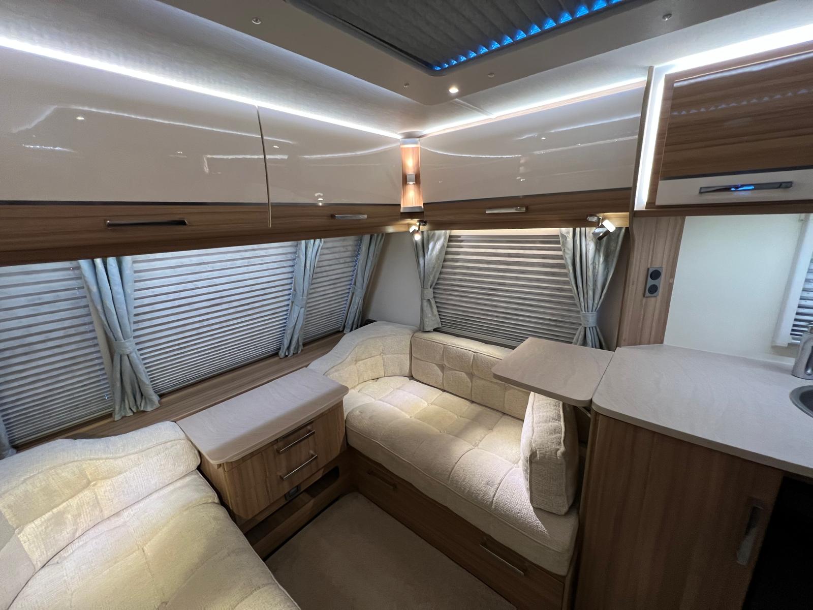 2016 Lunar Clubman SI for sale at RAR Caravans — photo 14 of 19