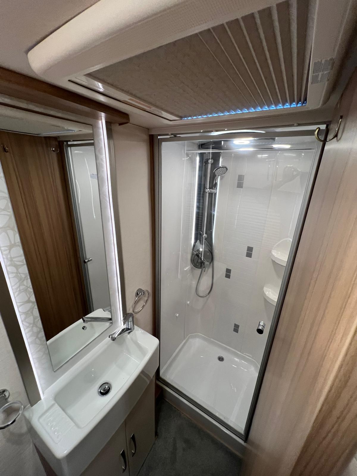 Caravan Image