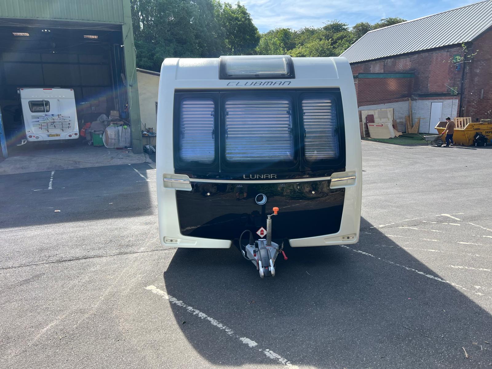 2017 Lunar  Clubman SR for sale at RAR Caravans — photo 2 of 20