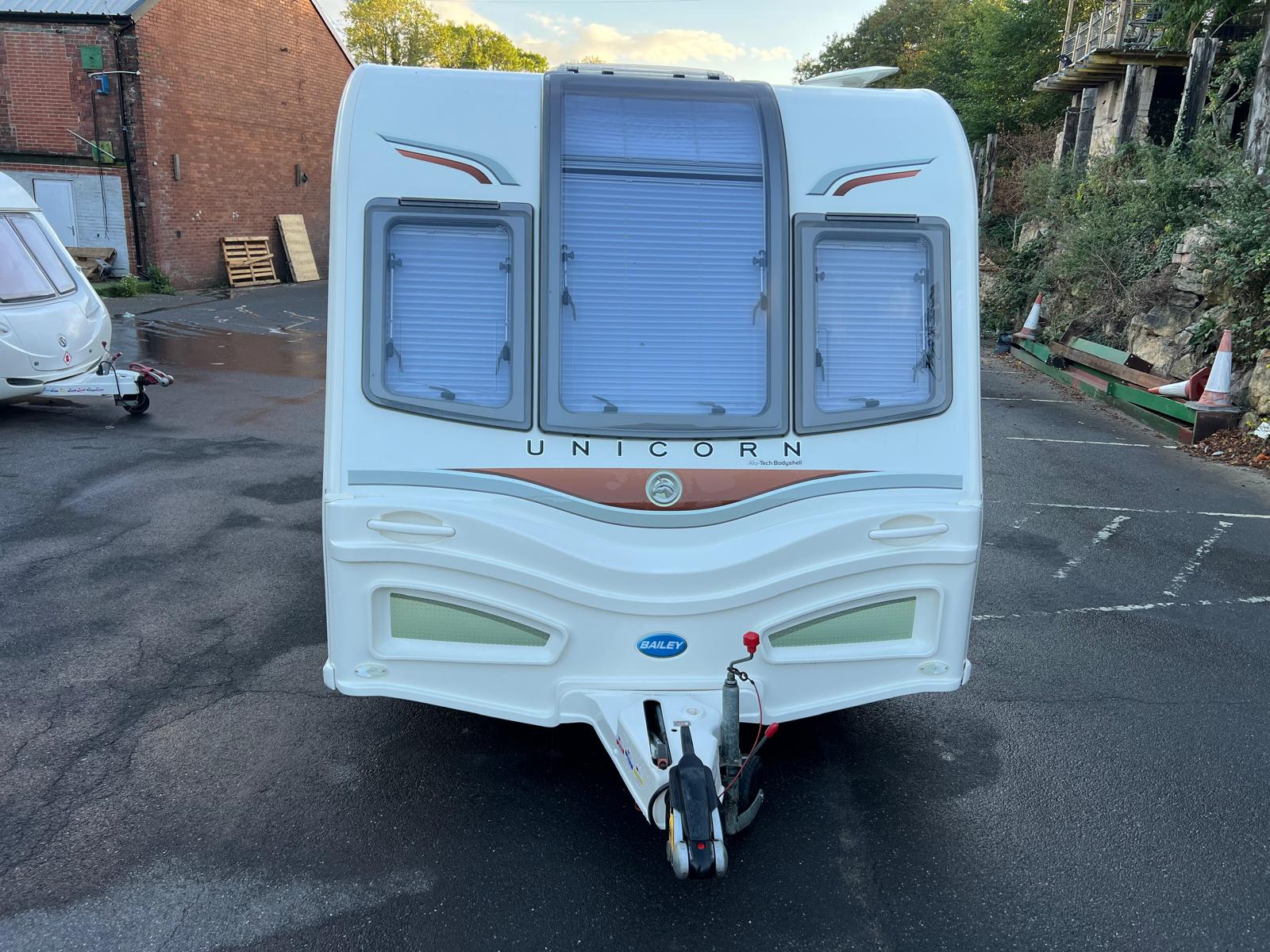 2014 Bailey Unicorn Cartagena for sale at RAR Caravans — photo 8 of 18