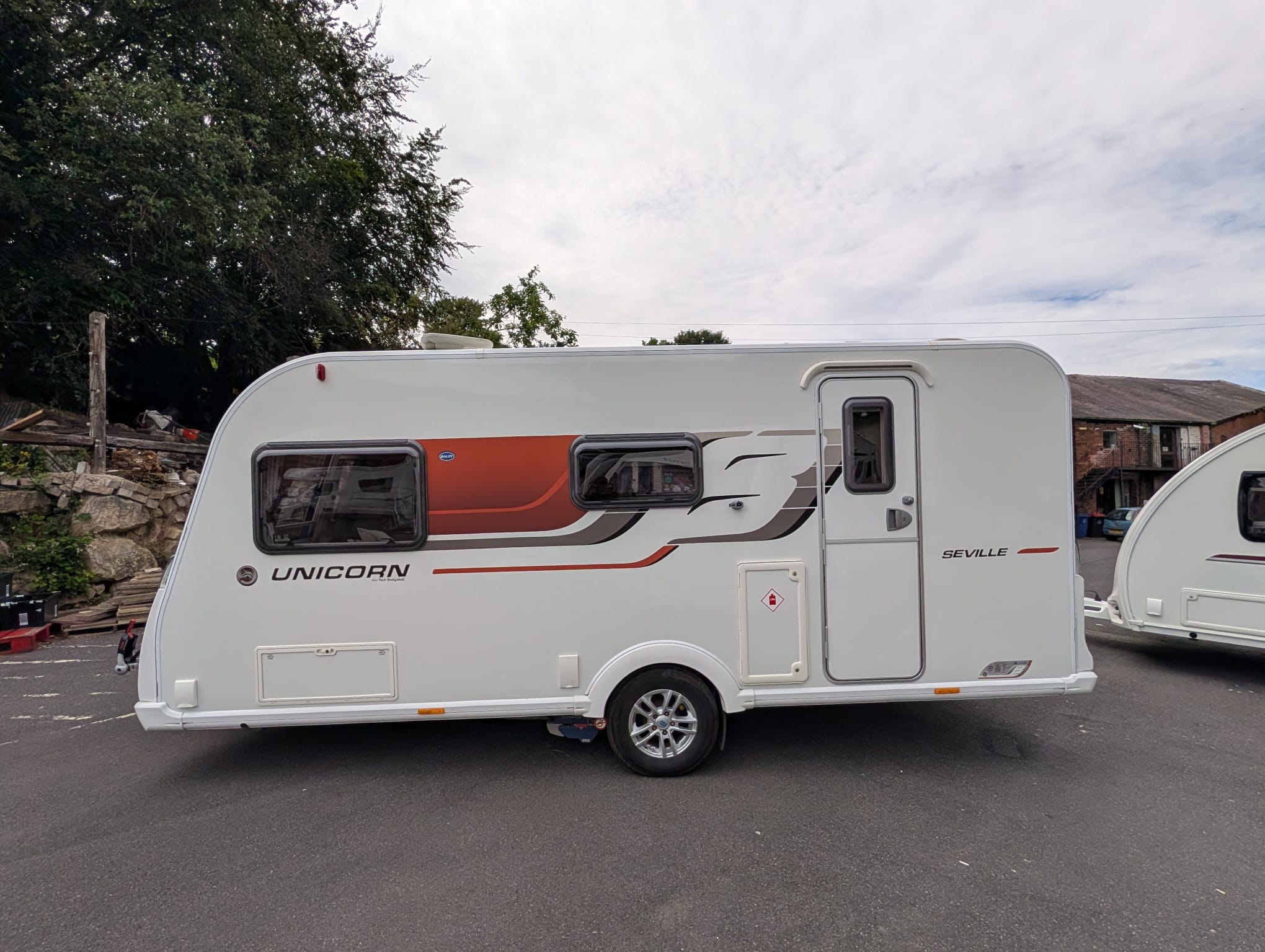 Caravan Image