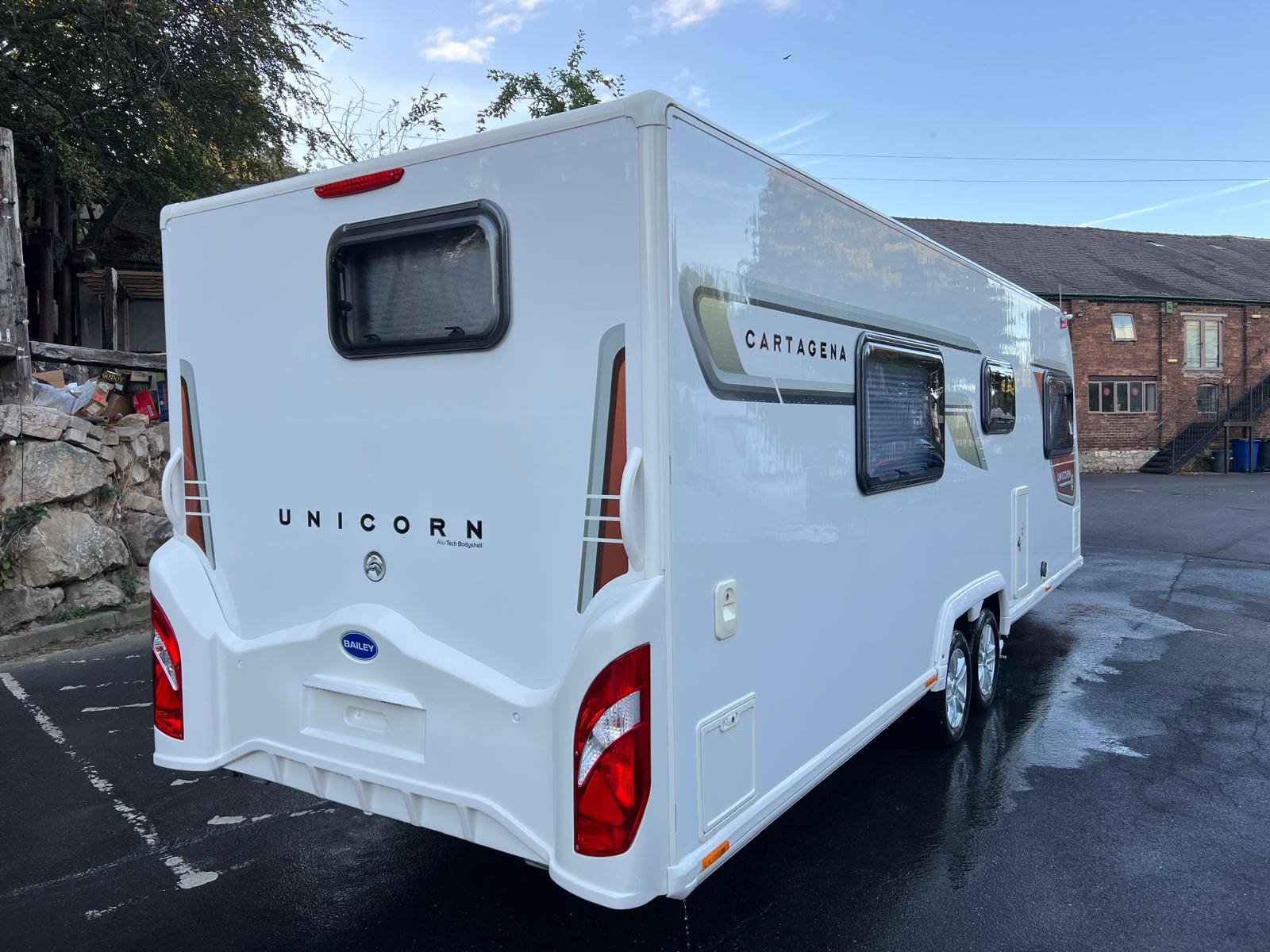 2014 Bailey Unicorn Cartagena for sale at RAR Caravans — photo 5 of 18