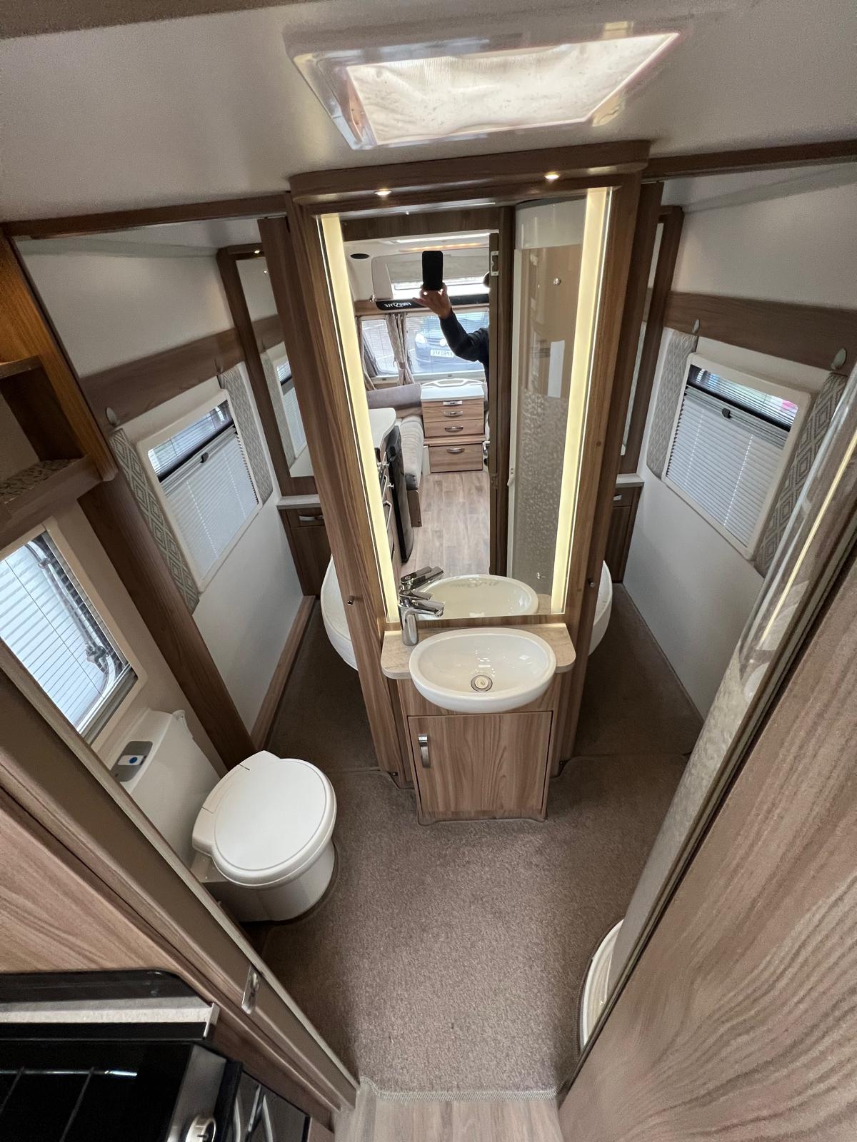 Caravan Image
