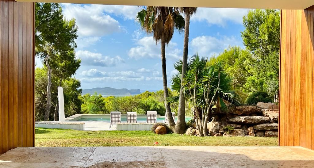 Beautiful Large Villa in KM4 with Nice View and Two Guest Houses9