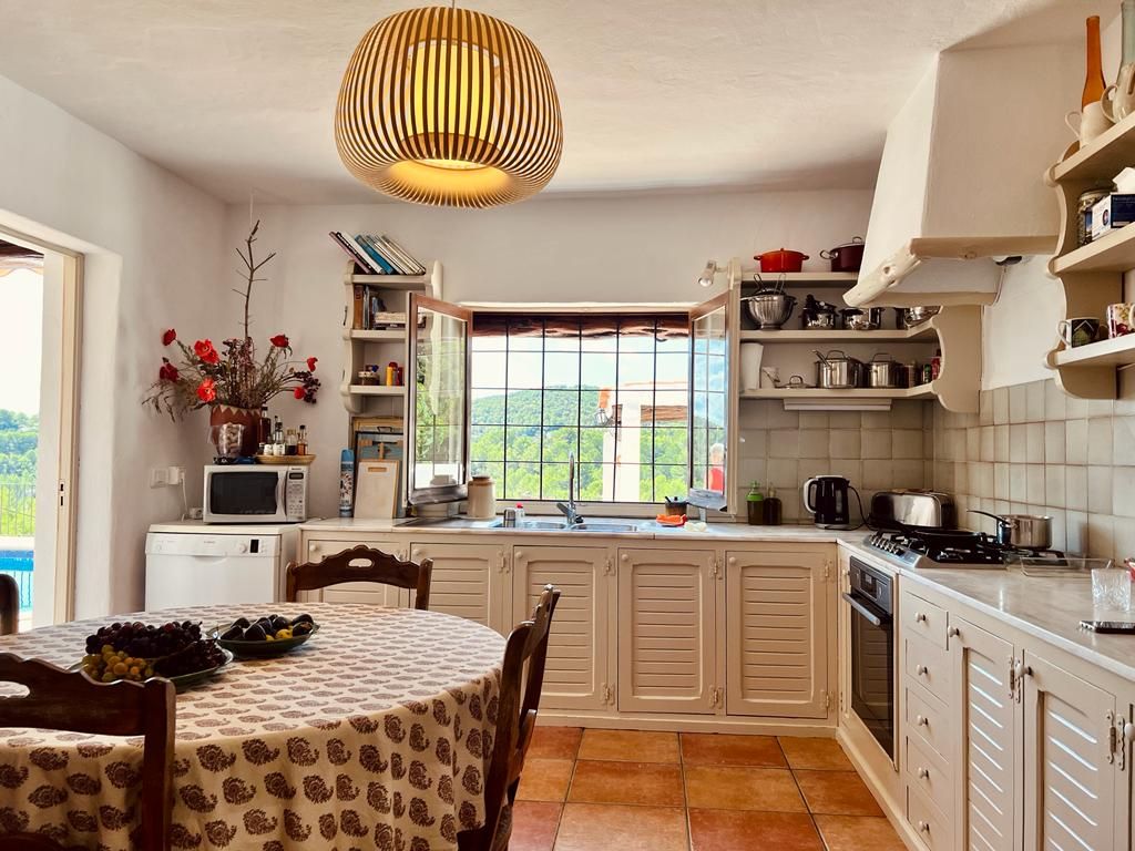 Beautiful property in the middle of the nature of Ibiza21
