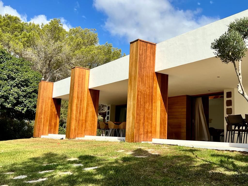 Beautiful Large Villa in KM4 with Nice View and Two Guest Houses8