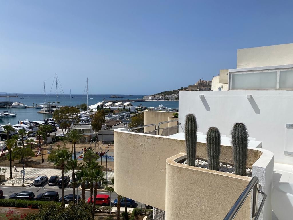Exquisite 2-Bedroom Luxury Penthouse in Ibiza Town with Spectacular Amenities1