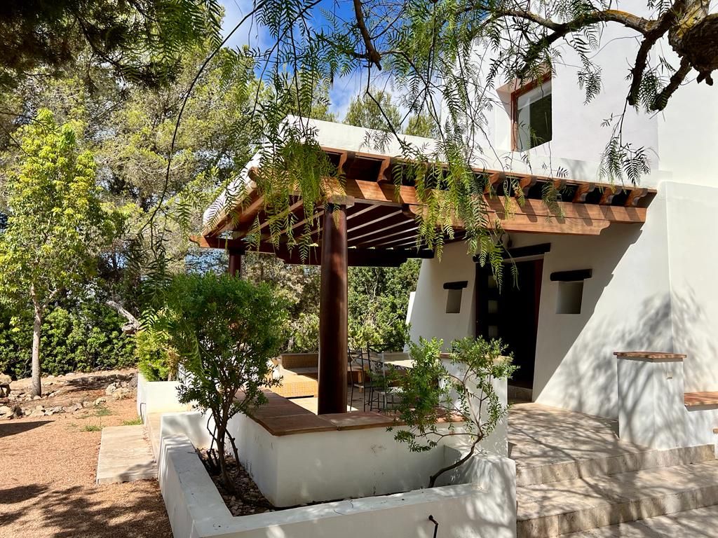 Beautiful Large Villa in KM4 with Nice View and Two Guest Houses13