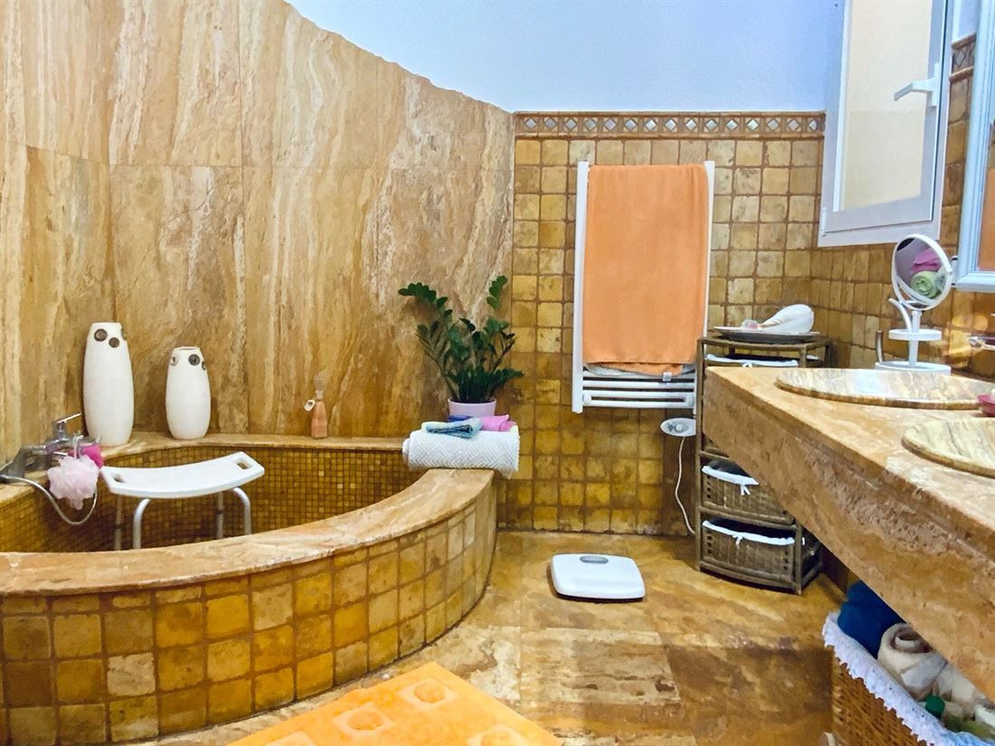 Hilltop Villa in Roca Llisa Gated Community with Stunning Views19