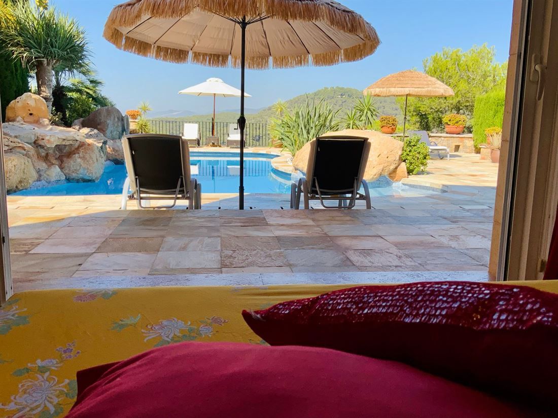 Hilltop Villa in Roca Llisa Gated Community with Stunning Views10
