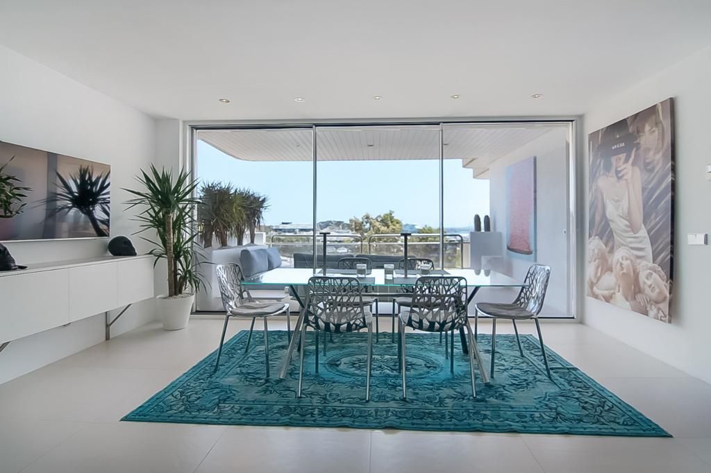 Exquisite 2-Bedroom Luxury Penthouse in Ibiza Town with Spectacular Amenities9