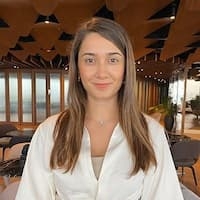 Yagmur Simsek - SEO Consultant