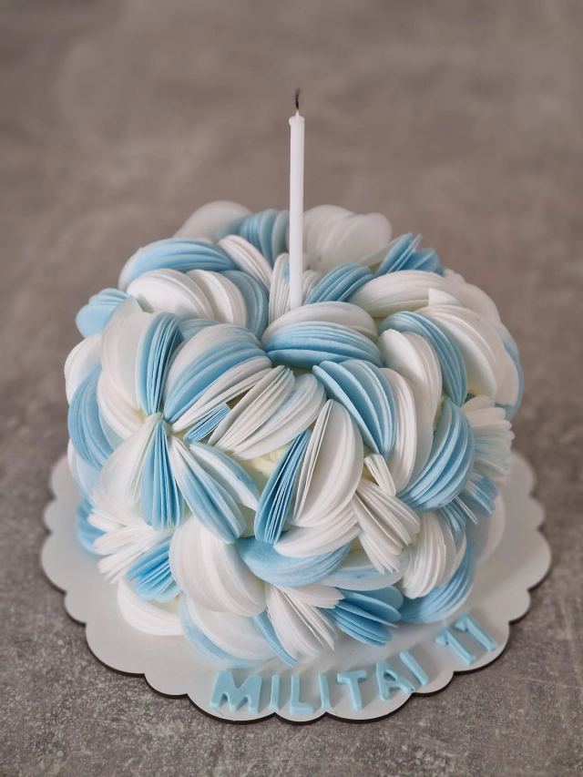 Bespoke sponge cake by JA Sweet Art in Peterborough