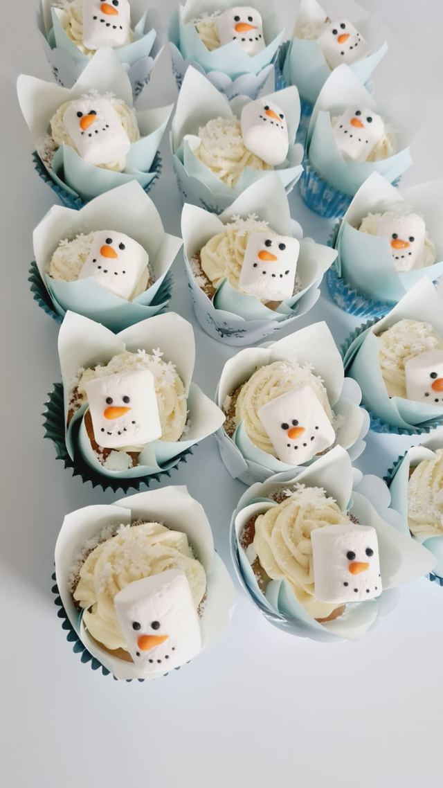 Handmade mini desserts by JA Sweet Art in Peterborough