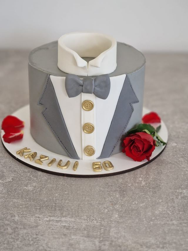 Bespoke sponge cake by JA Sweet Art in Peterborough