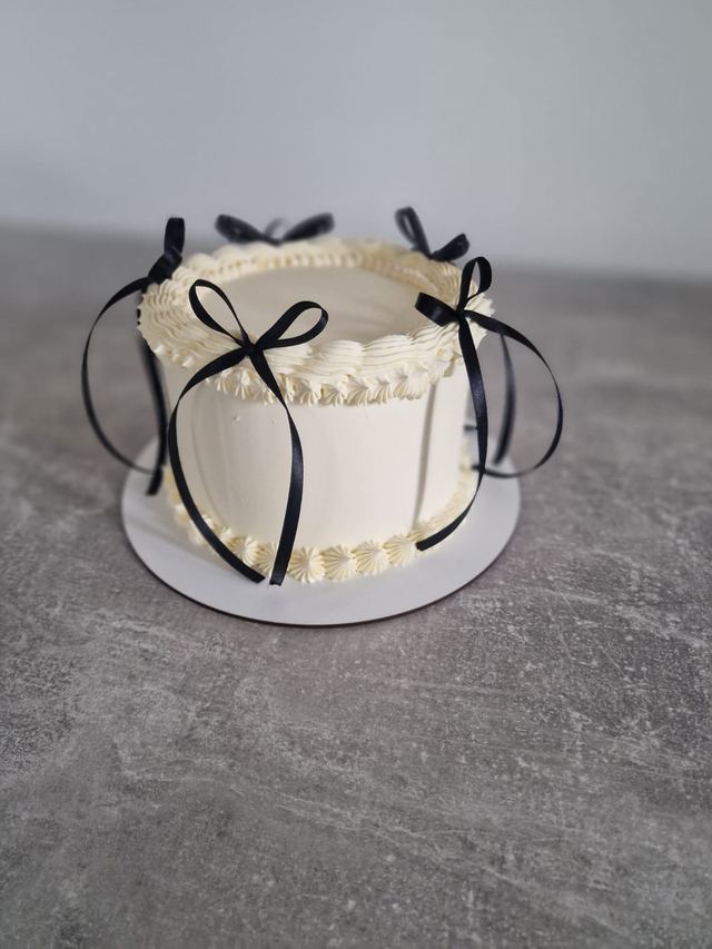 Bespoke sponge cake by JA Sweet Art in Peterborough