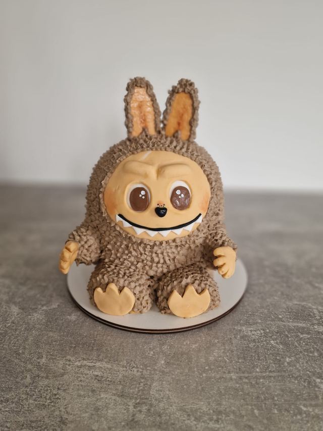 Bespoke sponge cake by JA Sweet Art in Peterborough