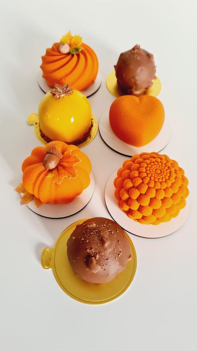 Handmade mini desserts by JA Sweet Art in Peterborough