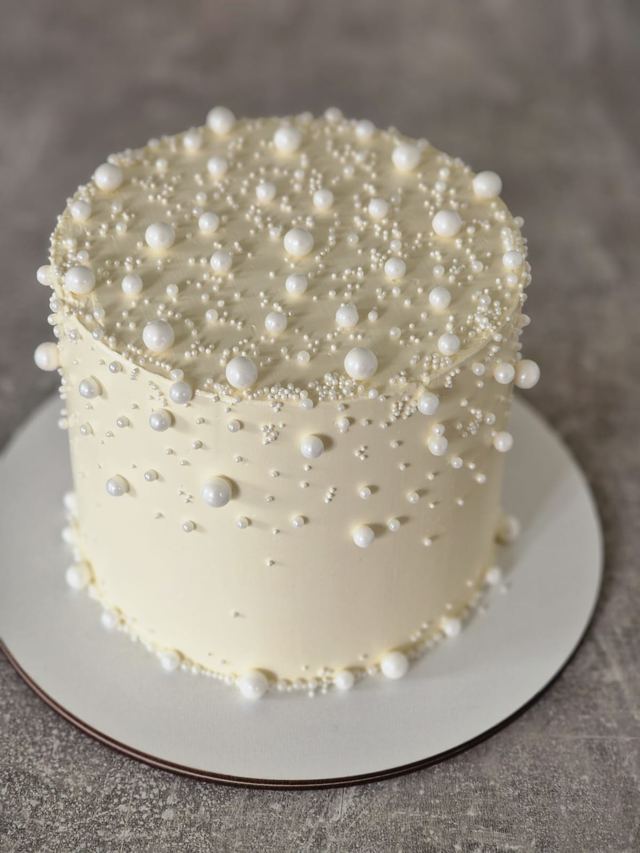 Bespoke sponge cake by JA Sweet Art in Peterborough