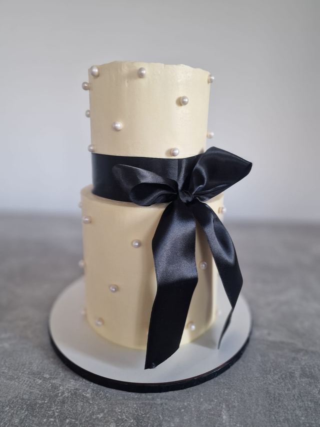 Bespoke sponge cake by JA Sweet Art in Peterborough