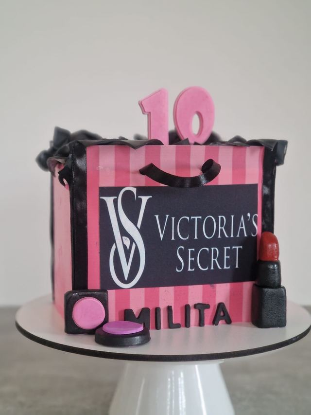 Bespoke sponge cake by JA Sweet Art in Peterborough