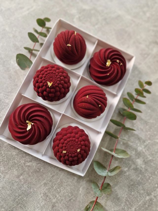 Handmade mini desserts by JA Sweet Art in Peterborough