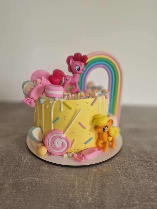 Bespoke sponge cake by JA Sweet Art in Peterborough