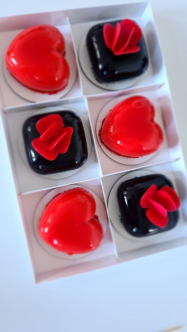 Handmade mini desserts by JA Sweet Art in Peterborough