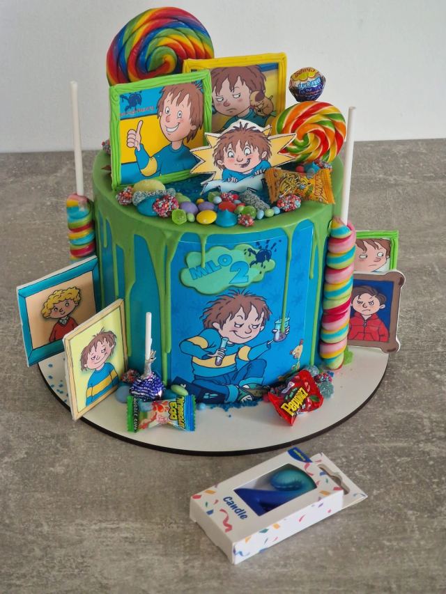 Bespoke sponge cake by JA Sweet Art in Peterborough
