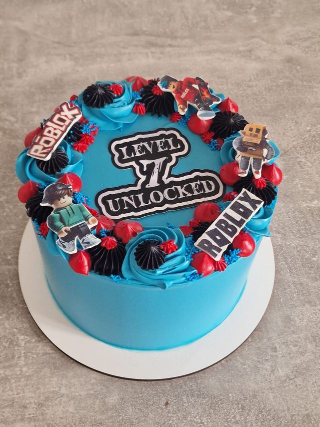 Bespoke sponge cake by JA Sweet Art in Peterborough